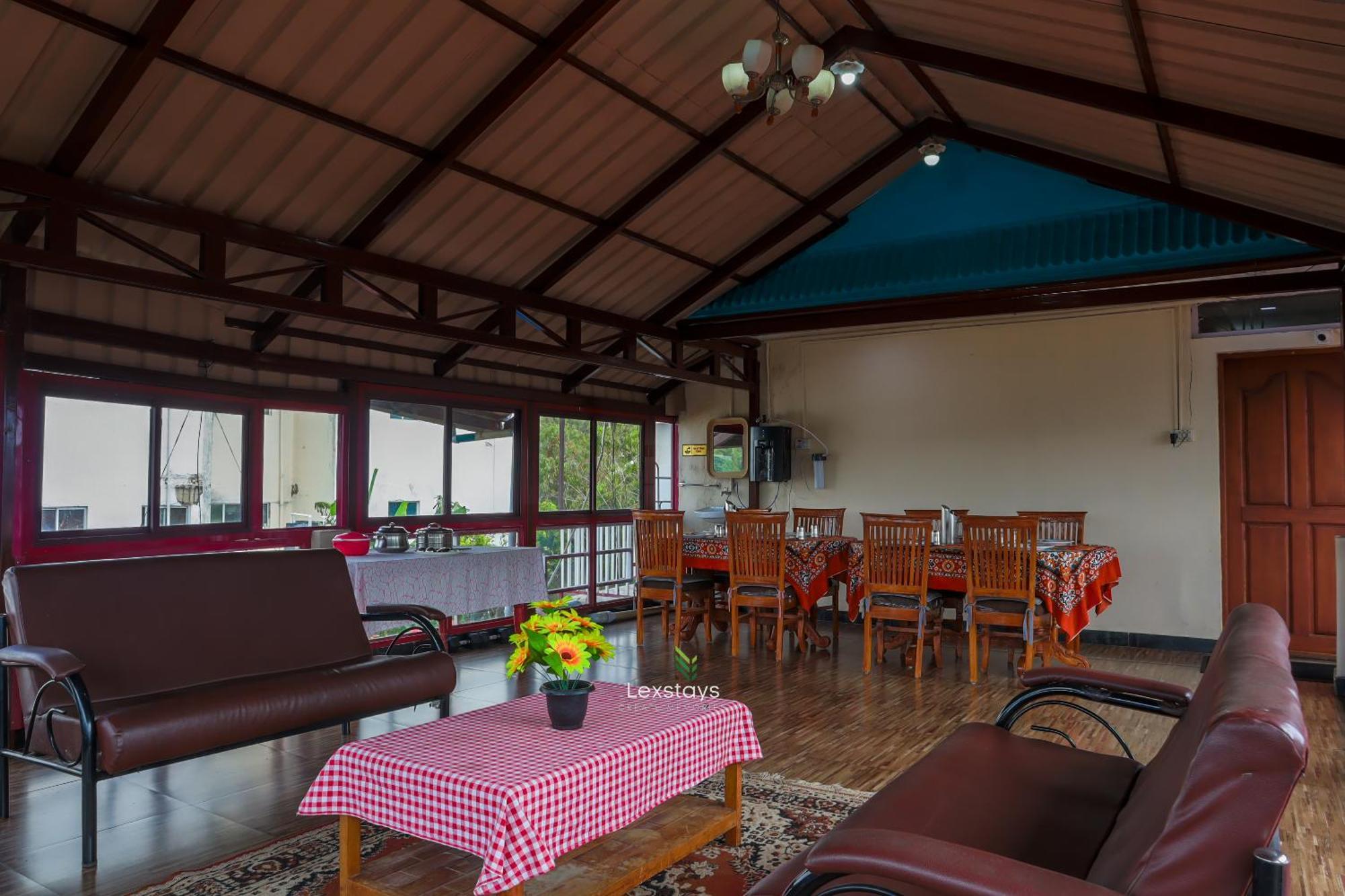 Vijaya Deepa Guest House By Lexstays กูนูร์ ภายนอก รูปภาพ