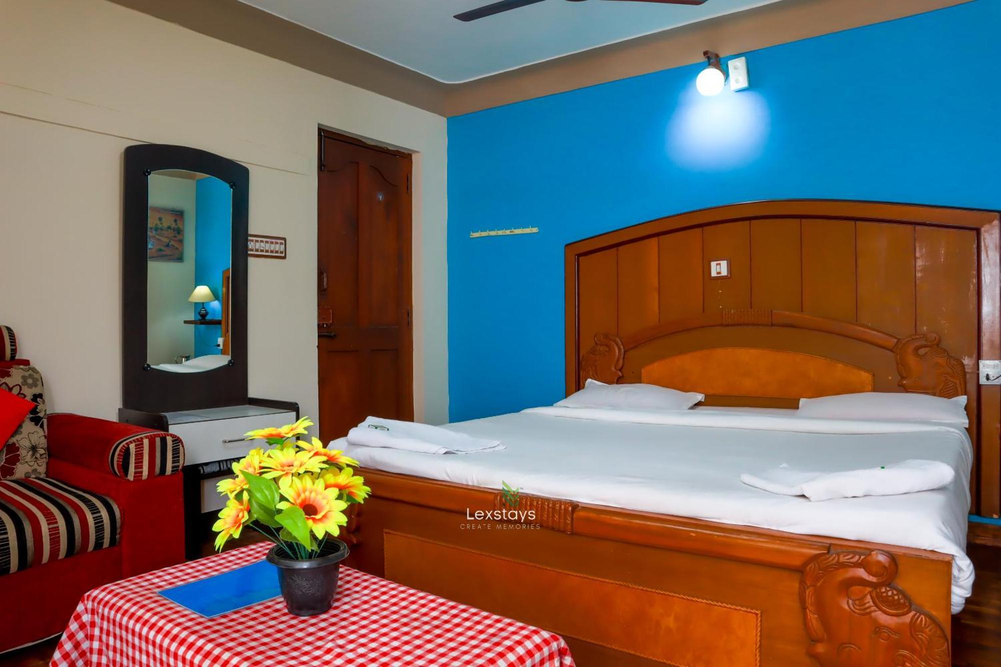 Vijaya Deepa Guest House By Lexstays กูนูร์ ภายนอก รูปภาพ