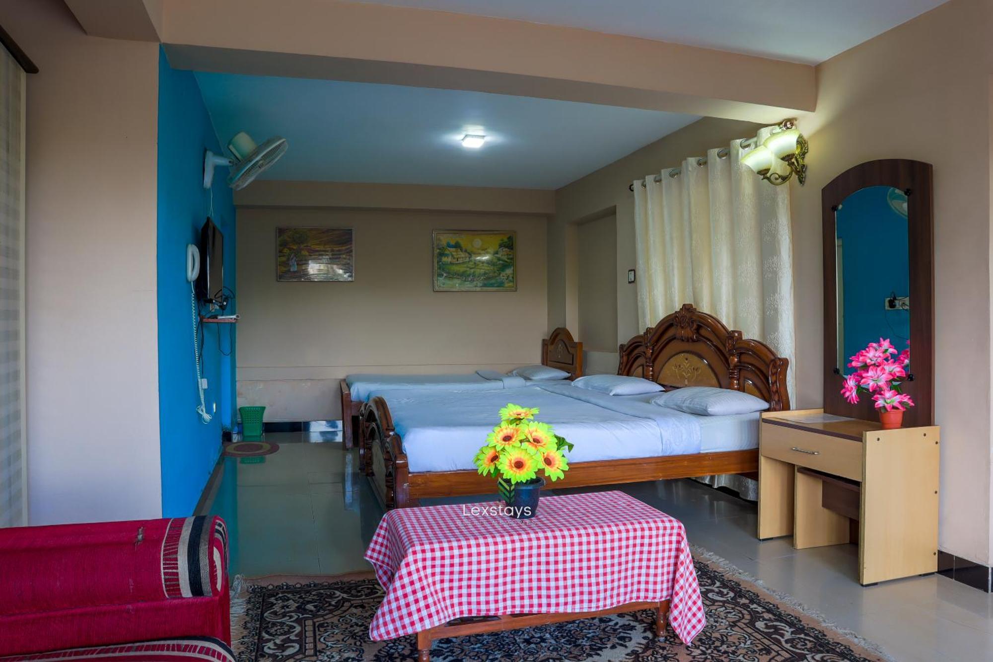 Vijaya Deepa Guest House By Lexstays กูนูร์ ภายนอก รูปภาพ