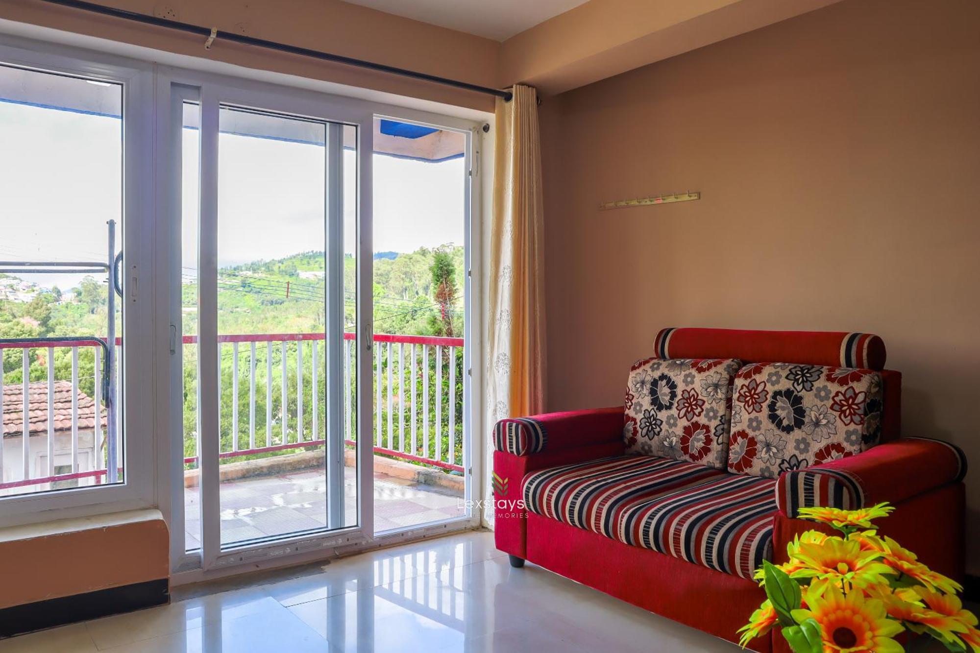 Vijaya Deepa Guest House By Lexstays กูนูร์ ภายนอก รูปภาพ